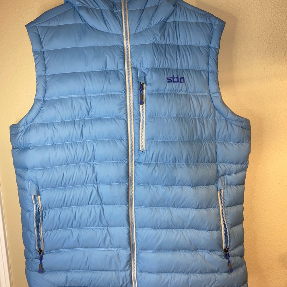 Stio Men's Hometown Down Hooded Vest size XL